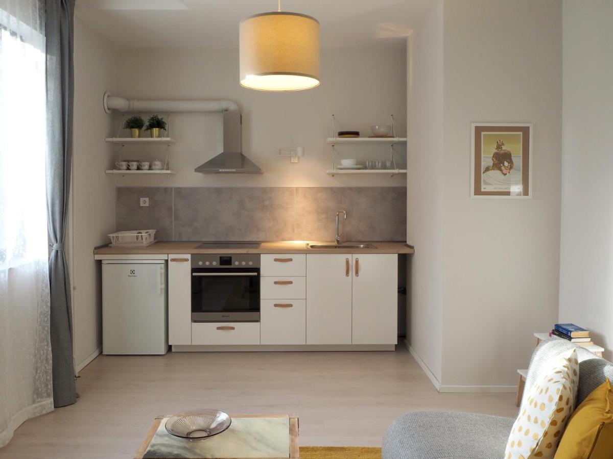 Cache - Bright One-bedroom In By Flat Mаnager Apartament *